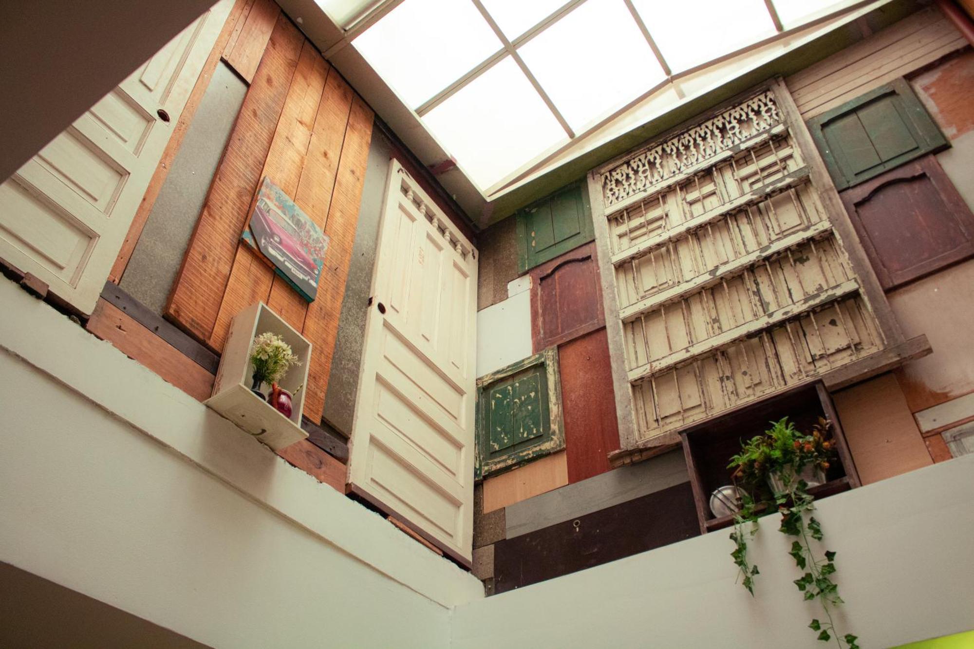Adn Algo De Nosotros - Malaika Hostel Medellin Ngoại thất bức ảnh