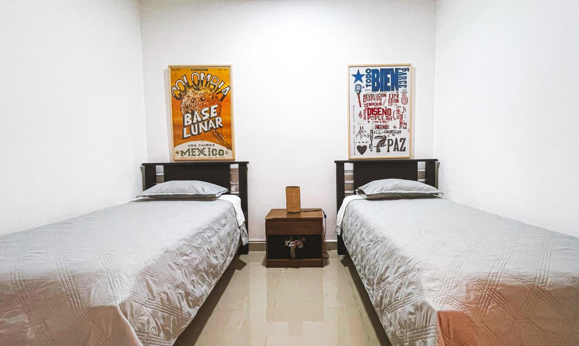 Adn Algo De Nosotros - Malaika Hostel Medellin Ngoại thất bức ảnh