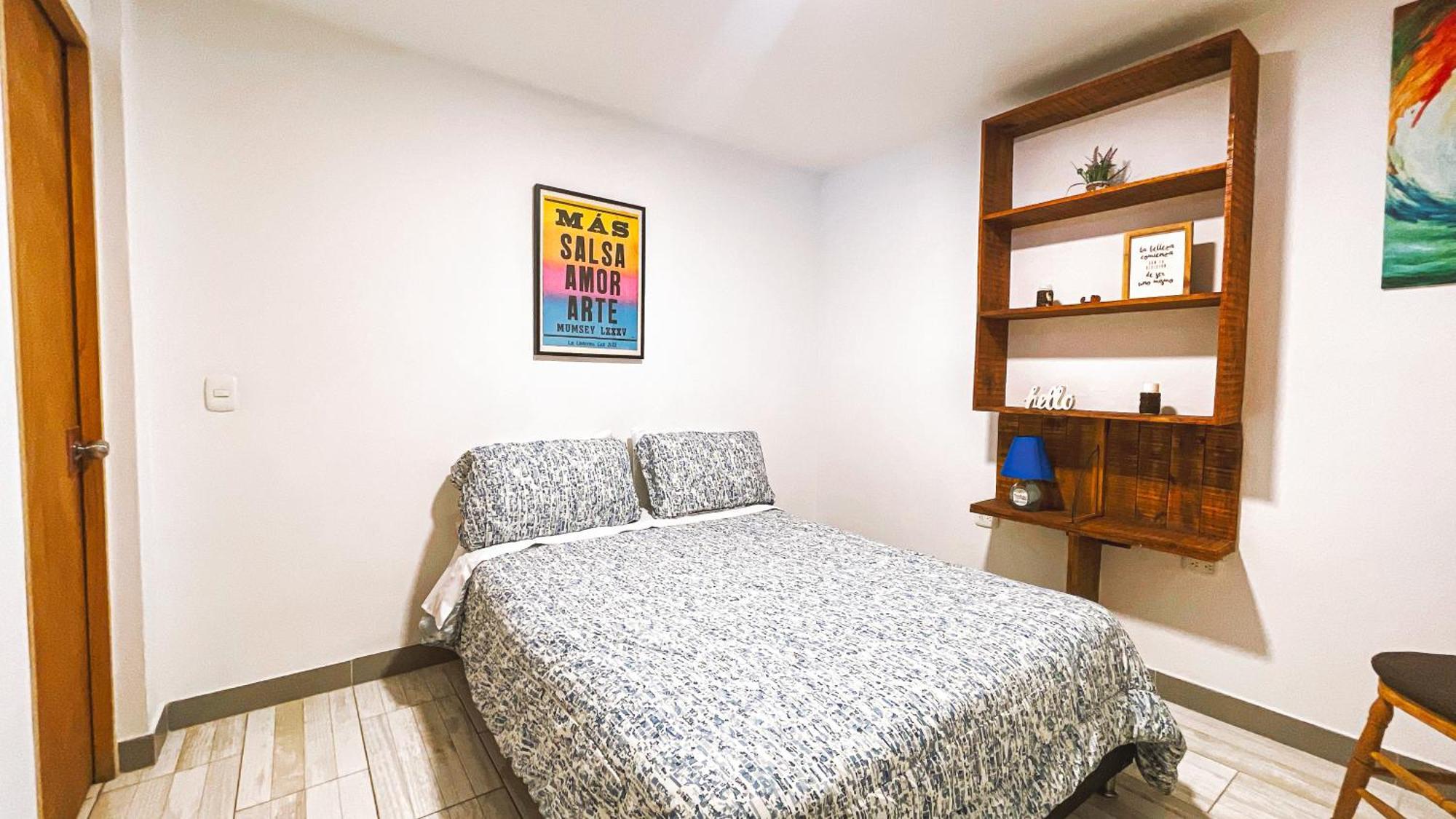 Adn Algo De Nosotros - Malaika Hostel Medellin Ngoại thất bức ảnh